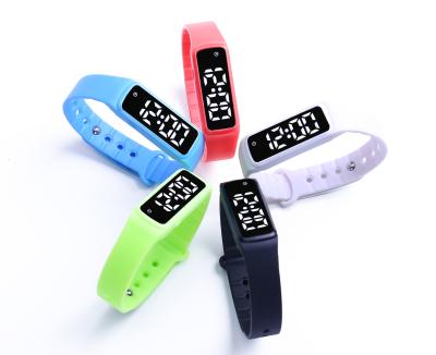 China Build In Flash Promotional Gift RFID Watches 3d Pedometer Wristband NFC Fitness Band 2021 for sale