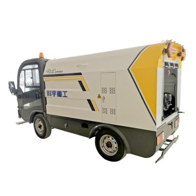 China Hot Selling Latest Hotels Road Commercial Municipal Sanitation Vehicle Street Cleaning Truck for sale