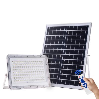 China Polycarbonate 50w 100w 150w 200w Flood Light Solar Wall Light with Remote Control High Bright Outdoor Garden Lights for sale