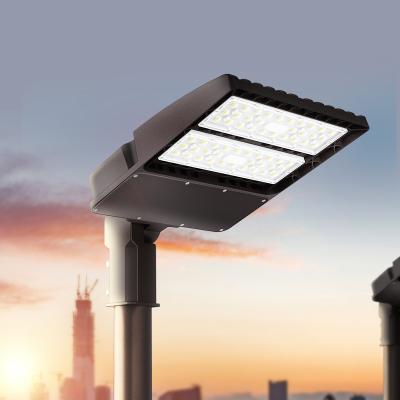 China Led Shoe Box Parking Light LUXINT PL02 Series High Performance IP65 Road LED Shoe Box Street Lights 100w 150w 200w zu verkaufen