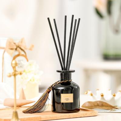 China Sustainable Luxury Home Perfume Aroma Tubular Making Diffuser With Black Glass Bottle For Home Decoration for sale