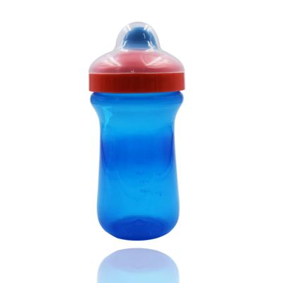 China BPA Free High Quality Non-Toxic Newborn Silicone Baby Water Cup For Training for sale