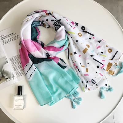 China Wraps Hijabs 10pcs/lot Polyester Women Flamingo Animal Pattern Printed Scarf Cotton Voile Tassel Scarf Shawls for sale