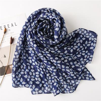 China Polyester Women Leaf Pattern Printed Wraps Hijabs 10pcs/lot Scarf Cotton Voile Scarf Shawls for sale