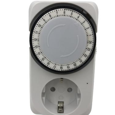 China Timer Switch Germany 24 Hours Timer Programmable Manual Mechanical Socket Outlets for sale