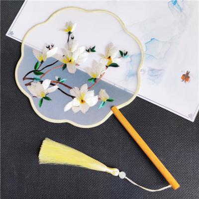 China Long Handle China Round Party Hand Fan Double Yard Embroidery Antique Classical Female Chinese Rabbit Fan Bamboo Fans for sale