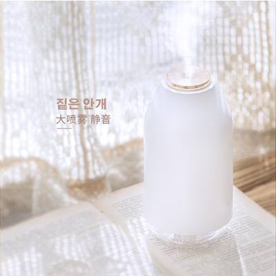 China USB USB charging white humidifier/home humidification machine small/portable car humidifier OEM factory for sale