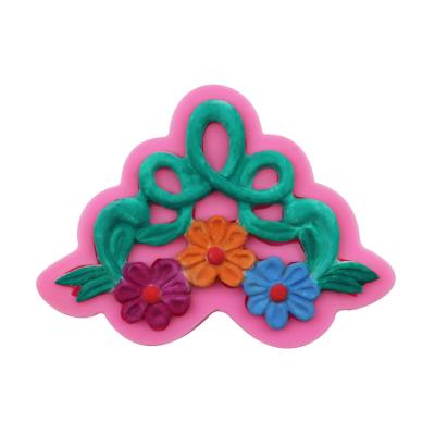 China Sustainable Hot Selling EF281 BPA Free Cake Decorating Set Europe Flower Cirrus Silicone Chocolate Mold for sale