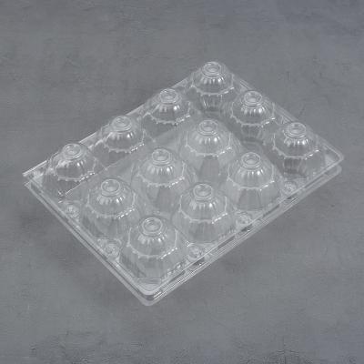 China Eco-friendly 12 Grids Latest Medium Transparent Plastic Material Pet Egg Tray Packaging For Sale for sale