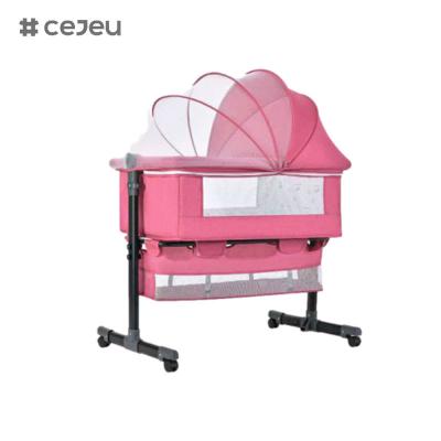 中国 Wholesale High Quality Newborn Bedside Crib, Potable Baby Bedside Sleeper,Baby Cot Bed Crib with Canopy and Mosquito Net 販売のため