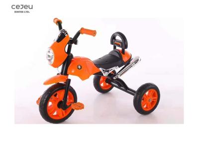 China Triciclo principal los 65*60*42CM del montar a caballo del niño del motor con música inglesa en venta