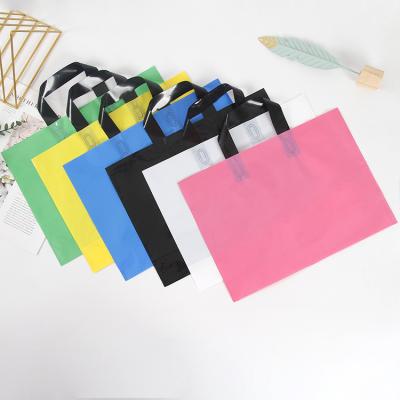 China Recycled Materials Wholesale clothing shopping bag jewelry gift carry pe plastic bags packaging custom composite plastic tote bags with logo for sale