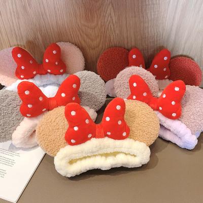 China Cozy Colorful Cartoon Mouse Headband Spa Coral Fleece Makeup Shower Terry Cloth Bow Headbands For Face Hair Wash Accessories for sale