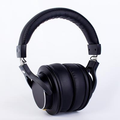 China Excellent Sound Isolation Customize Wired Stereo Over Ear Headphone Earphone Noise Canceling Professional Studio DJ Headphones For CDJ Mixer for sale