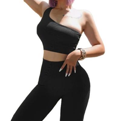 China Breathable New fashion customized outdoor activity service sports fitness training exercise female top sports bra for sale