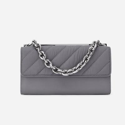 China Elegant Style Fashion 2022 Elegant Handbags Female Purse Bags With Chain In The Cross Women's Handbags - Body Bag for sale