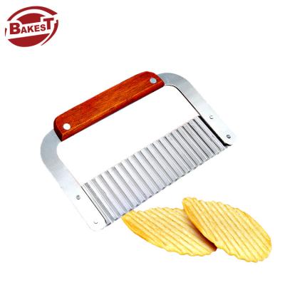 China Viable Potato Slicer Stainless Steel Potato Knife Kitchen French Fries Corrugated Spiral Potato Cutter for sale