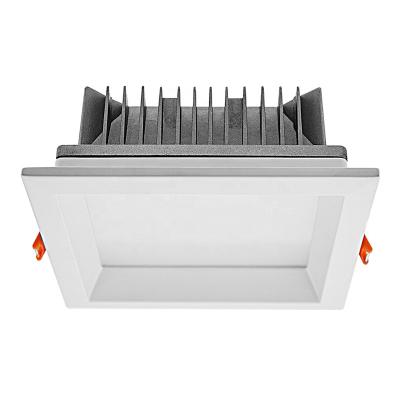 China Modern Good Price Recessed Ceiling Down Light CCT Adjustable Led Downlight for sale