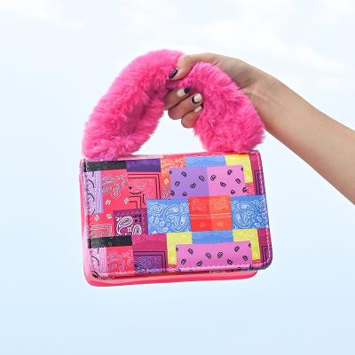 China Famous Branded Luxury Cute Pink Women Party Patchwork Retro Handbags NATIONAL Handheld Designers Winter for sale