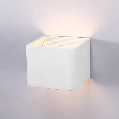 China 6W Decorative Decorative Square Living Room Wall Sconce Lighting Aluminum Wall Lamp for sale