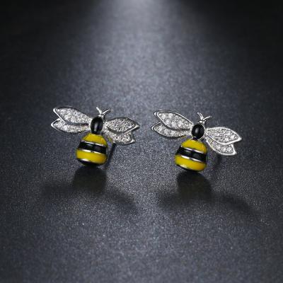 China FASHIONABLE Cute Animal Zircon Stud Earrings Zircon Bee Stud Earrings Whimsical Jewelry for sale