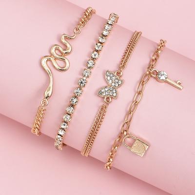 China Wholesale Main Chain Butterfly Crystal Charm Bracelet Sets Diamond Snake Cuff Bracelet New Women Punk Jewelry for sale