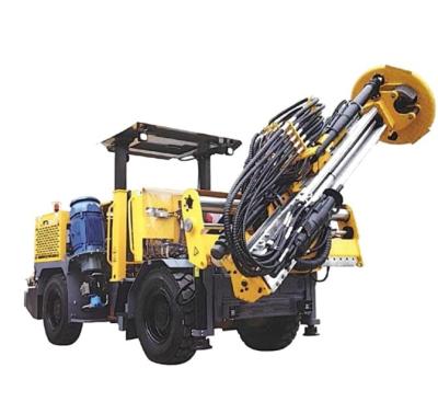 中国 Hydraulic Rock Jumbo Drilling Machine Equipment Cytc71 Cummins 81 Kw Engine 販売のため