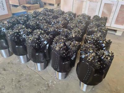 China New design Tricone Bit Roller Cone Bit 200mm IADC545 Hard rock drilling bits for well drilling Te koop