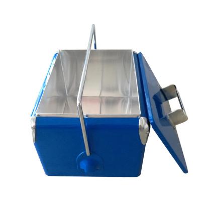 China Retro Picnic Camping Beer Cool Box 7L Small Waterproof Outdoor Portable Metal Mini Ice Cooler for sale