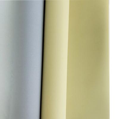 China Minimalist Foam In The Roller Blind Fabric 2021 100% Blackout Manufacturing Product Easy Installation Colors Customized Roller Shades, Roller for sale