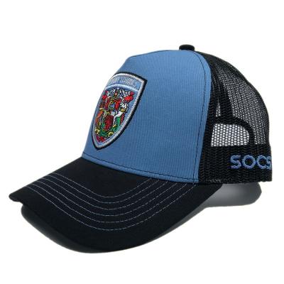 China OEM Fashion Design Cotton Back Buckle 2 Tone Plastic COMMON Sports Hats With Embroidery Logo Custom 5 Panel Mesh Hat And Trucker Hat for sale