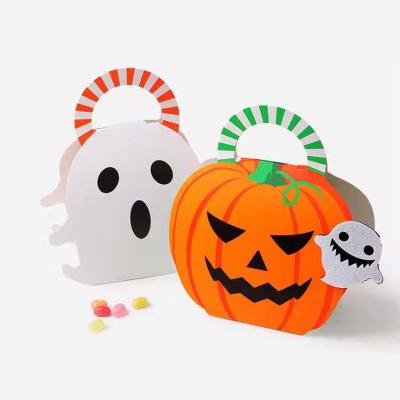 China Wholesale Kids Materials ZL Materials ZL Custom Chocolate Cookie Recycled Folding Paper Pumpkin Candy Tote Bag White Ghost Halloween Gift Box With Handle for sale