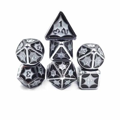 China D4 D6 D8 D10 D12 D20 Dnd Metal Geometric Polyhedral Dies Rainbow Dungeons Dies Custom Exclusive Promotional Dragons Zinc Alloy for sale