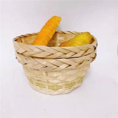 China Sustainable Hot Selling Woven Fruit Eggs Candy Vegetable Storage Gift Basket Bamboo Basket for sale