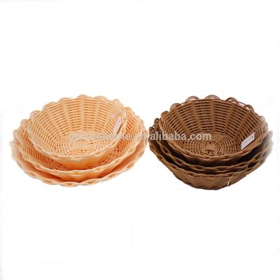 China Graceful handweaved plastic round on the side sustainable fruit Italy rattan flower lined basket for food or snack for sale