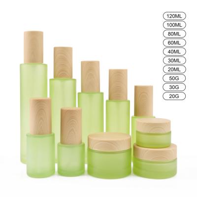 Chine le cosmétique 50g 18mm en verre blanc met des pots en bouteille de crème de visage 20ml 18/400 à vendre