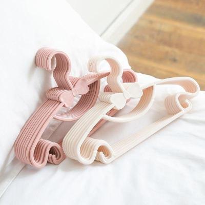 China Portable Plastic DisplayCute Baby Clothes Hanger Kids Coats Hanger Towel Scarves *Clothes 5/10/20pcs Eco-friendly Material Clothes Racks for sale