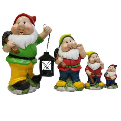 China Europe Antique Handmade Home Decoration Resin Garden Custom Personalized Gnomes On Cheap Sale for sale