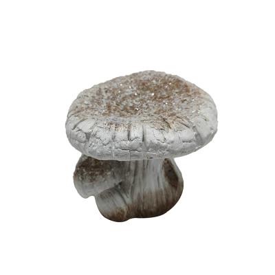 China Cheap Europe Small Mushroom Decoration Garden Resin Mushroom for sale