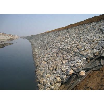 China Double Twisted Gabions Porcelain Hexagonal Woven Basket Gabion Bank Pad for sale