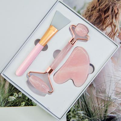 China Whitening Aventurine Pink Crystal Pink Jade Stone Green Jade Stone Beauty Face Massage Roller Mask Brush Gua Sha Set for sale