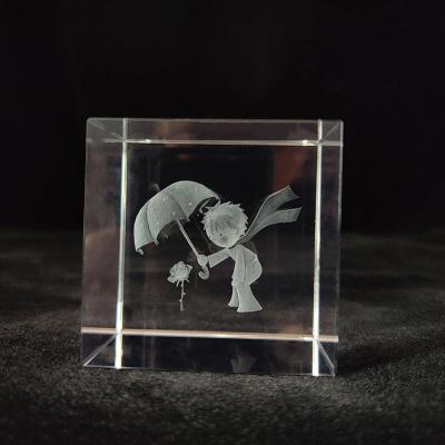 China European Hot Selling Creative Transparent Cube In Europe Crystal Artifact Office Decoration Modern Novelty Gift Rain Cloud for sale