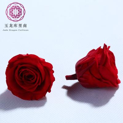 China Real Rose Wholesales Yunnan High Quality Preserved Romantic Preserved Sexy Roses Boxes Flower Packaging 3-4 cm Preserved Rose Head for sale