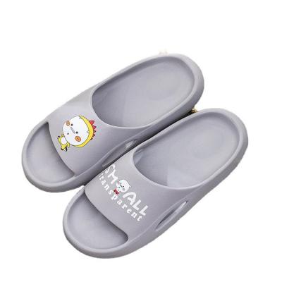 China Good Air Permeability And Discount Price Non-slip Open-toe Large Size Slippers for sale