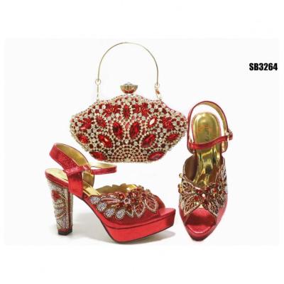 China Diseño de novelas modernas China Wholesale Set de zapatos y bolsos africanos en venta