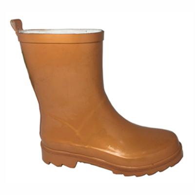 China Cheap rubber manufacturer boots yellow rubber rain boots for women for sale