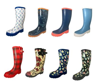 China Fashionable western popular wellingtons hot sale knee long man rubber rain boot for sale