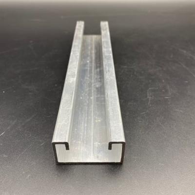 China 41x21 Aluminum C Profile Channel Solar Mounting Strut Channel en venta