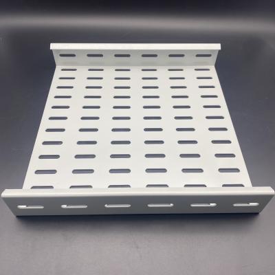 China Powder Coated 2400x400x1.5mm Perforated Cable Trays zu verkaufen