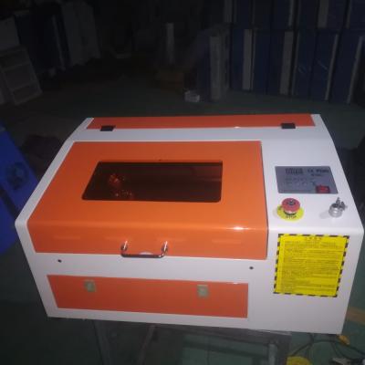 China Laser Engraving ZD-4040 50WMini Laser Engraving Machine for Wedding Card. 400X400MM CO2 440 50W Laser Engraving Engraver for sale